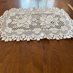 Elegant Cream Lace Table Runner
